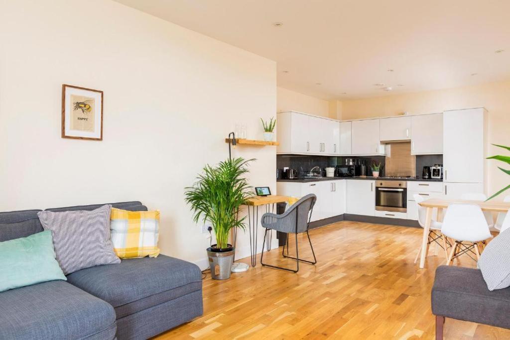 Panorama Apartments By Mesh Accommodation Short & Long Term Lets Ashford For Contractors Or Corporate Stays Kültér fotó